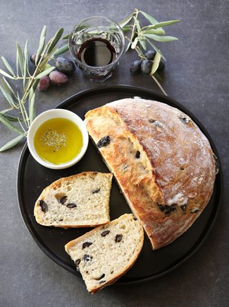 Party Bread Olive